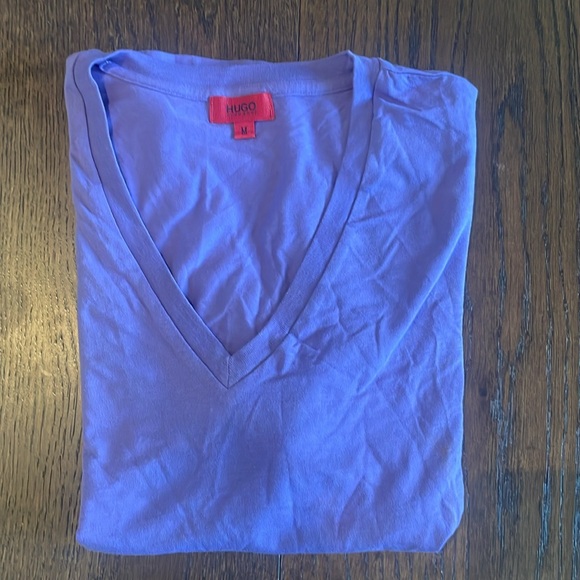 Hugo Boss v neck t-shirt - Picture 5 of 6